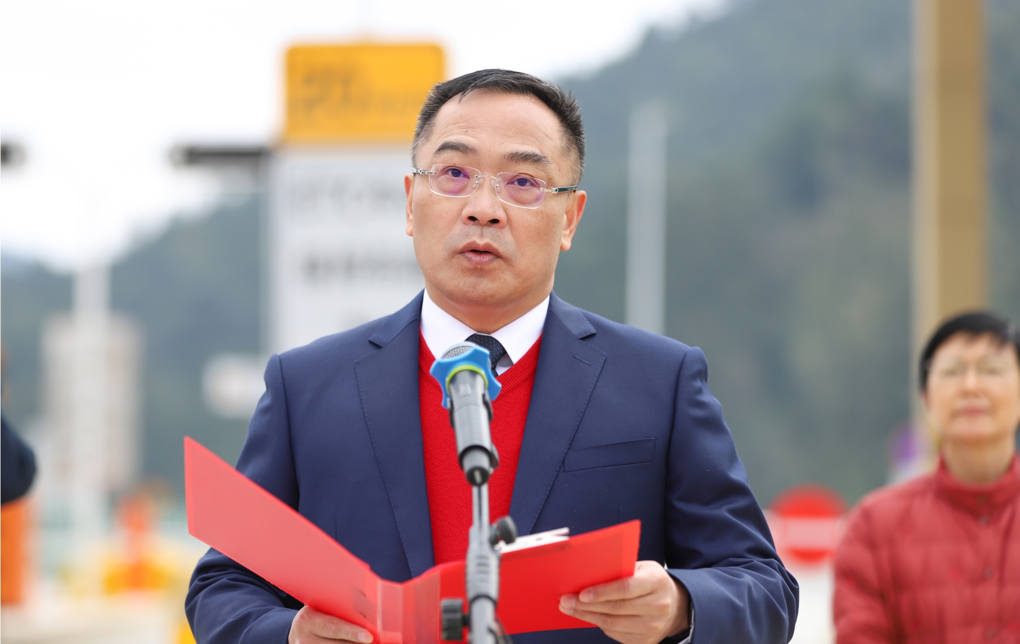 北投集團黨委副書記、副董事長、總經(jīng)理黃學軍_副本.jpg